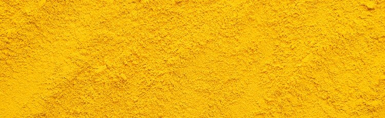 yellow turmeric powder